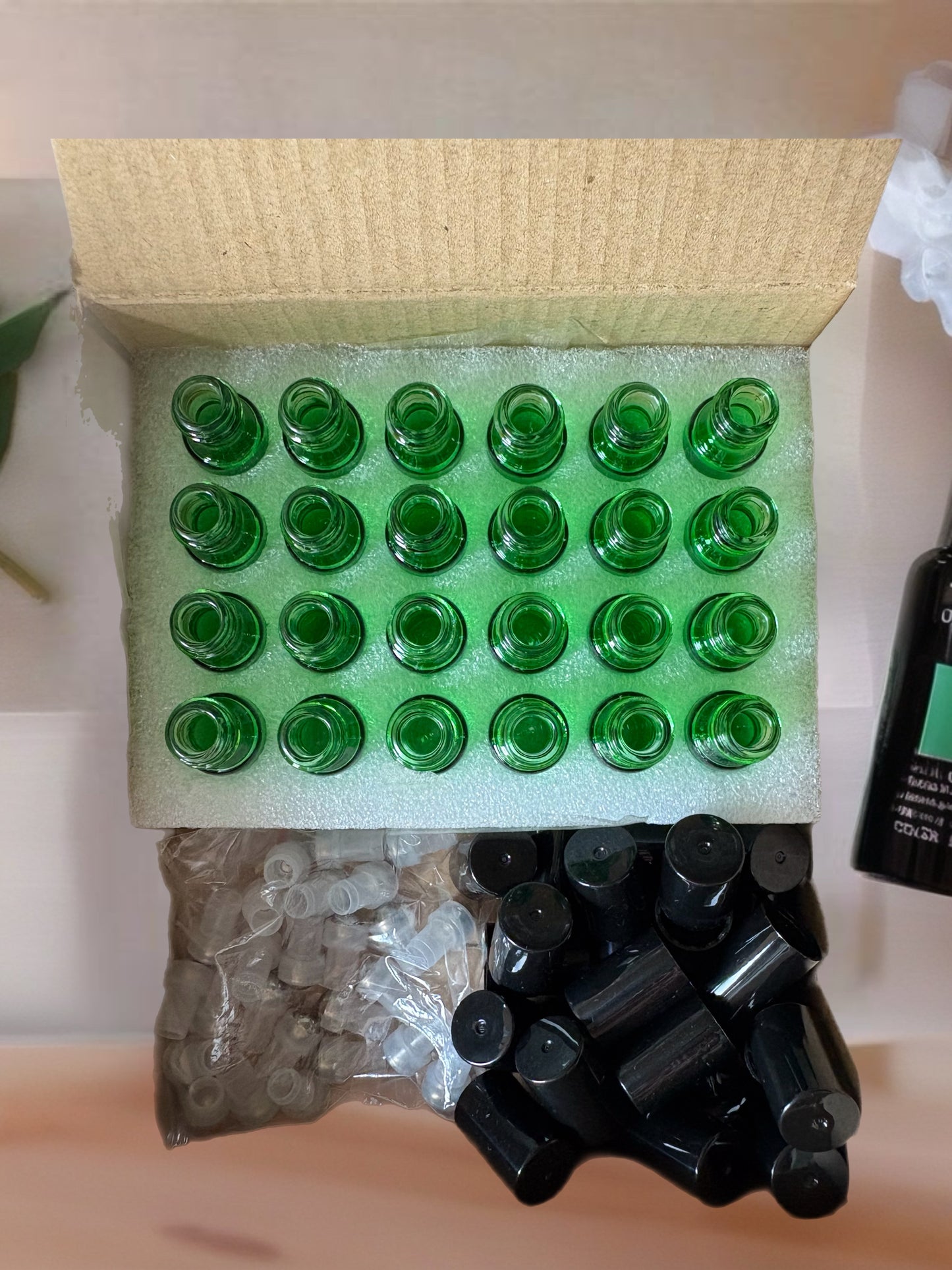5ml Green Roller Ball Bottles – Box of 24