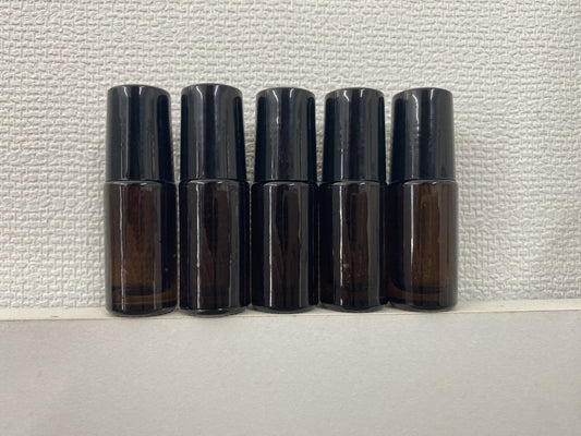5ml Amber Glass Rollerball Bottles with Black Lids